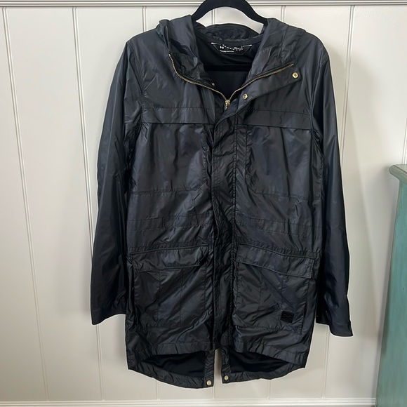 Oversized Rain Jacket - Picture 1 of 3